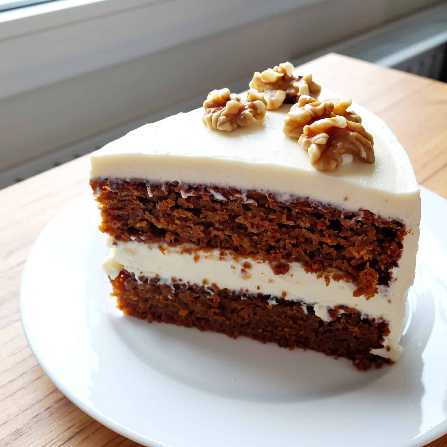 Carrot cake healthy végétarien avec glaçage léger