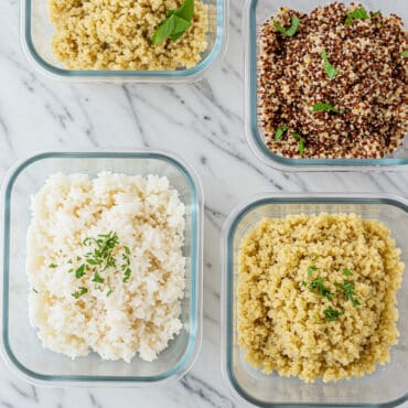 Contenants modernes de riz, quinoa et boulgour pour batch cooking