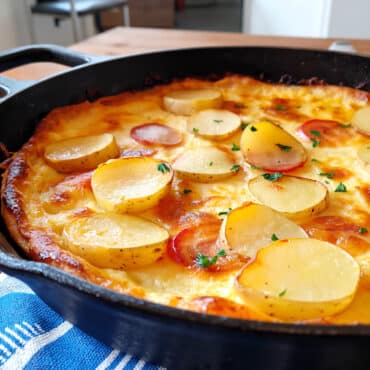 Tartiflette végétarienne gratinée au reblochon