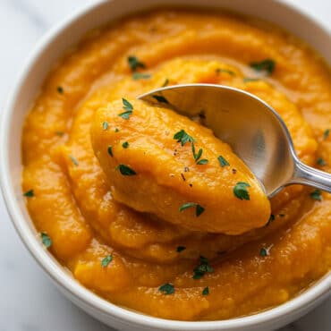 Purée onctueuse de butternut crémeuse et dorée